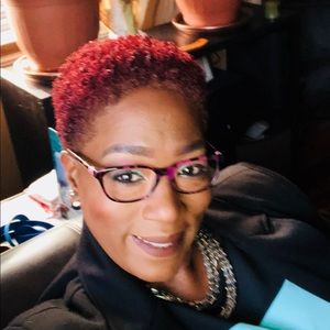 Meet your Posher, Lady felicia